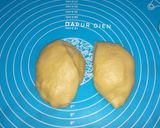 Foto langkah ke 3 dari resep Pizza Roll.