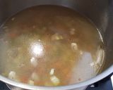 Foto del passaggio 3 della ricetta Zuppa di Legumi e Cavolo Nero Km0
