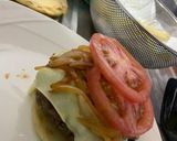 Foto del paso 7 de la receta: Hamburguesa con arepa, cadera de res aromatizada y papa rústica