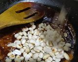 A picture of step 4 of Peanut and Gur Chikki.