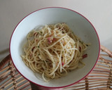 Foto langkah ke 7 dari resep Spaghetti Aglio Olio with smoked beef // spaghetti aglio e olio.