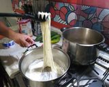 Foto del paso 1 de la receta: Pasta di 4 formaggi (pasta a los 4 quesos)