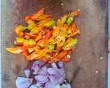 Foto langkah ke 3 dari resep Tumis Pepaya (gandul).
