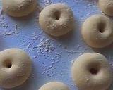 Gambar langkah 6 resipi Donat Kampung Gebu Gebas 🥯✨.