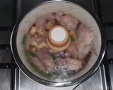 Foto langkah ke 5 dari resep Ayam Hongkong dan Sambal Jahe.