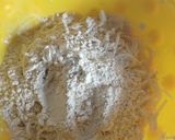 A picture of step 1 of Noodles Pakora.
