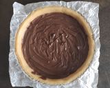 Foto del passaggio 8 della ricetta Crostata con frolla di banane e crema nocciolata