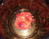 Foto del paso 2 de la receta: Dulce de pétalos de amapola. "Pon flores en tú boca"