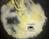 A picture of step 4 of Egg roll.