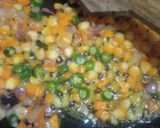 A picture of step 2 of Bottle Gourd Corn Soup.