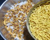A picture of step 1 of Jhalmuri.