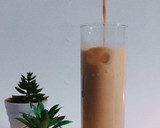Foto langkah ke 4 dari resep Hazelnut Latte.