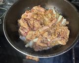 Foto langkah ke 3 dari resep Daging Slice Jamur Enoki.