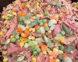 A picture of step 1 of Mixed Fried Rice with Ham and Rotisserie Chicken.