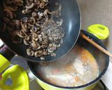 Pas rețetă Ciorba de pui cu legume de primavara 1 fotografie
