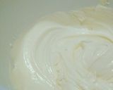 Foto langkah ke 4 dari resep Steamed Chocolatos Marble cake.