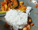 Foto langkah ke 3 dari resep Nasi Goreng Merah Arkamaya.