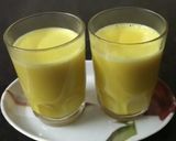લીલી હળદળવાળુ દૂધ (Green Haldar Milk Recipe in Gujarati) રેસીપી સ્ટેપ3ફોટો