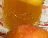 A picture of step 4 of Apple tea with Apple peels.