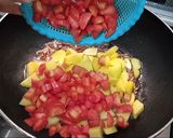 A picture of step 2 of Aloo Matter Ki bhujiya.