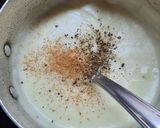 Foto del paso 4 de la receta: Repollitos de Bruselas con salsa blanca y jamón (en cazuelas)