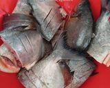 Foto langkah ke 1 dari resep Bawal Bumbu Kuning (Frozen Food Recipe).