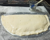 Foto del paso 3 de la receta: Empanada de masa quebrada con York, queso y bechamel