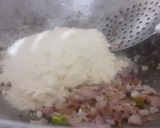 A picture of step 6 of Onion upma.