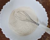 A picture of step 3 of Atta apple breakfast cake.