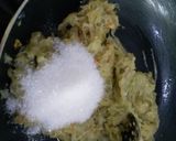 A picture of step 4 of Lauki ka halwa bina milk nd khoye ka.