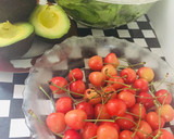Foto del paso 1 de la receta: Ensalada  súper colorida de Verano con Cerezas y Vegetales !