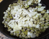 Foto del paso 3 de la receta: Recetas de festes de la Magdalena 3. Tortilla de habas