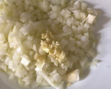 Foto del paso 2 de la receta: Conejo con tomate y pimientos
