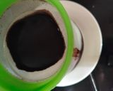 Foto langkah ke 6 dari resep Es Kopi Creamy Matcha.