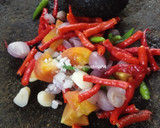 Foto langkah ke 2 dari resep Sambel Jeruk Nipis.