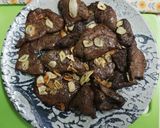 Foto del paso 4 de la receta: Asadura de hígado de cerdo al ajillo