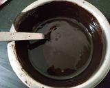 A picture of step 15 of Eggless Layered chocolate strawberry orange cake.