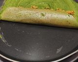 A picture of step 7 of Chilli paneer stuffed spinach wrap.