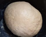 A picture of step 5 of Fried croissant.