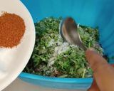 A picture of step 1 of Traditional Kofta Gravy.