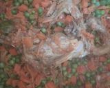 صورة لخطوة 3 من وصفة رز بسمتى بخضار وشاورما فراخ