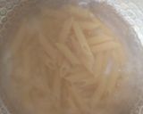 Foto langkah ke 2 dari resep Creamy Chicken Penne.