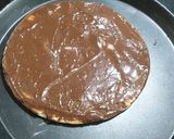 A picture of step 5 of Chocolate Pizza.