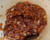 รูปขั้นตอนการทำที่ 2 ของ เมนูเด็กตื่นสาย.... ขนมปังกรอบหมูสับ