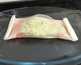 Foto del paso 6 de la receta: Salmón al papillote con puerros y queso feta