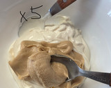 Foto del paso 2 de la receta: Tarta fit de yogurt y crema de cacahuete