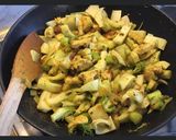 Une image de l'étape 2 de Tajine poulet fenouil pruneaux.