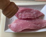 Foto del paso 1 de la receta: Hojaldre con pavo, jamón serrano y queso