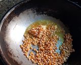 Foto langkah ke 3 dari resep Popcorn asin ala XXI gurih enak.
