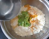 A picture of step 4 of Maharashtrian Pithala.